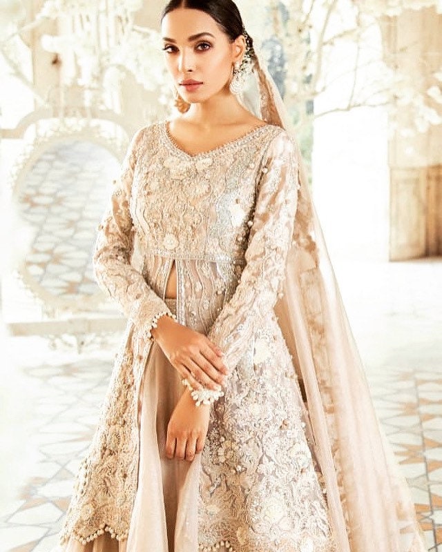 Noor | Ivory Lehenga