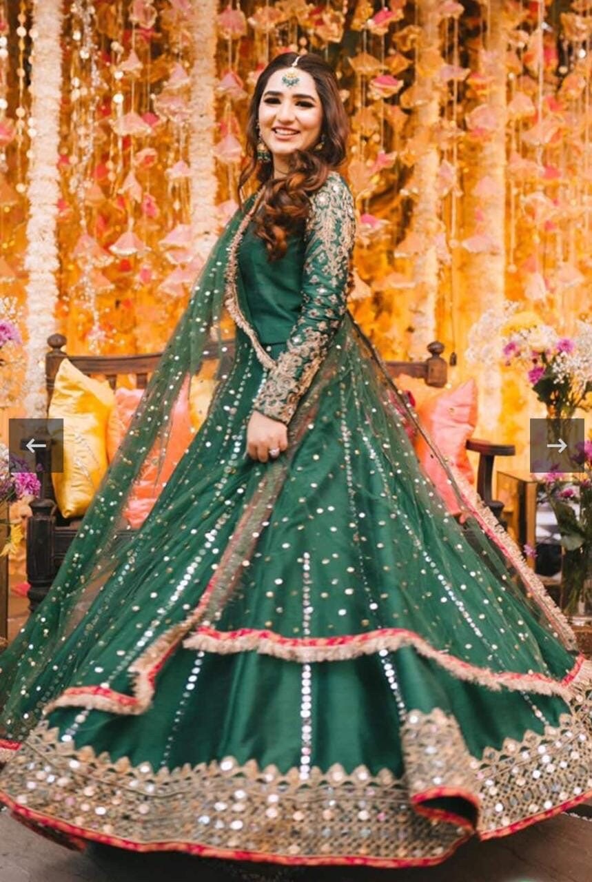 Zeenat Mehendi Lehenga